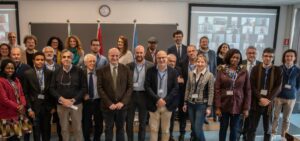 Foto di gruppo al workshop su sostenibilità quantitativa