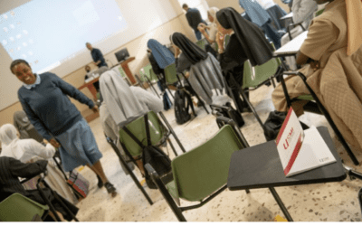 Suore a scuola per comunicare il Vangelo sui social