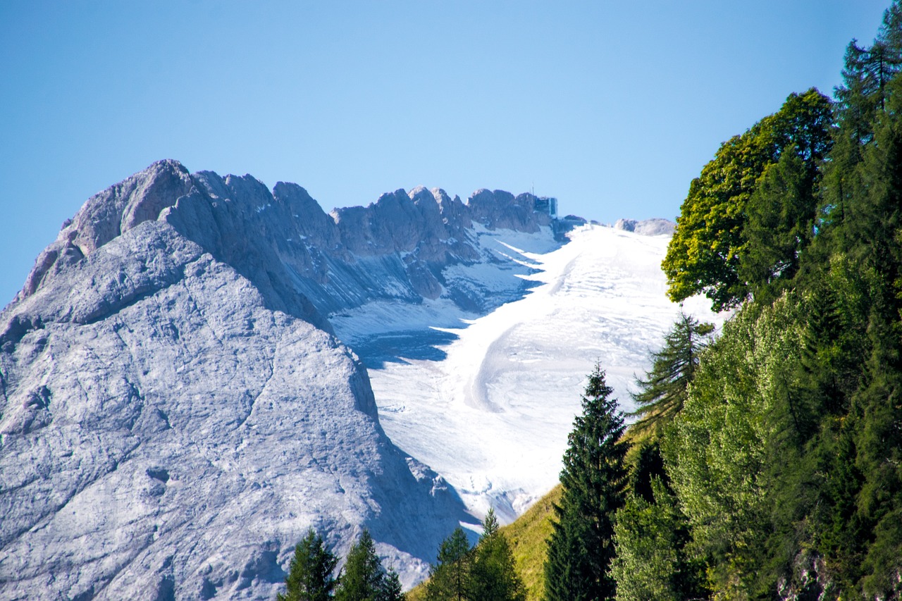 Ghiacciaio della Marmolada – – ph. Antelao Ghiacciaio della Marmolada - ph. Antelao