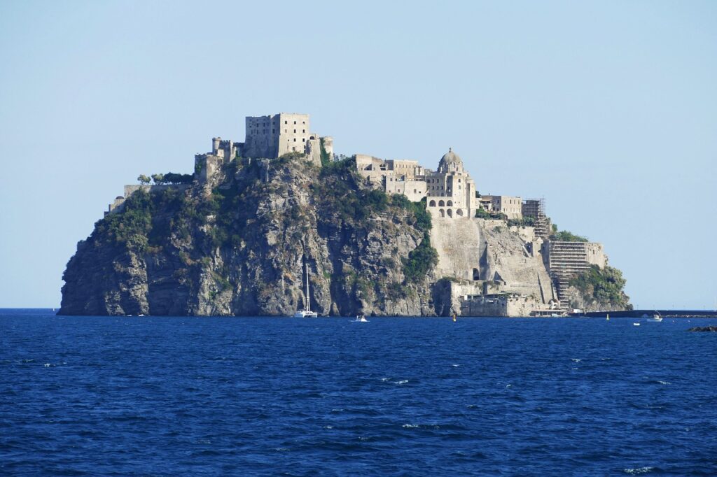 ischia-falco