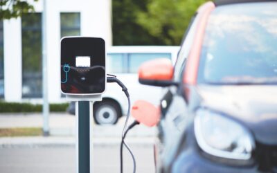 L’Italia ha 64.400 punti di ricarica per auto elettriche