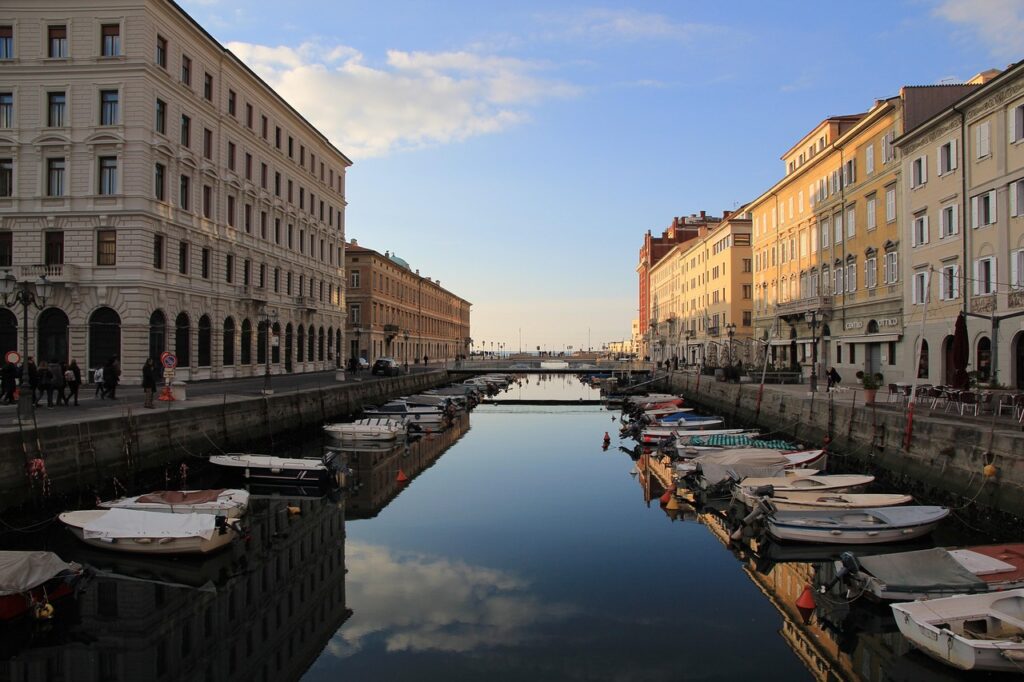 Canal Grande Trieste - vasile_pralea